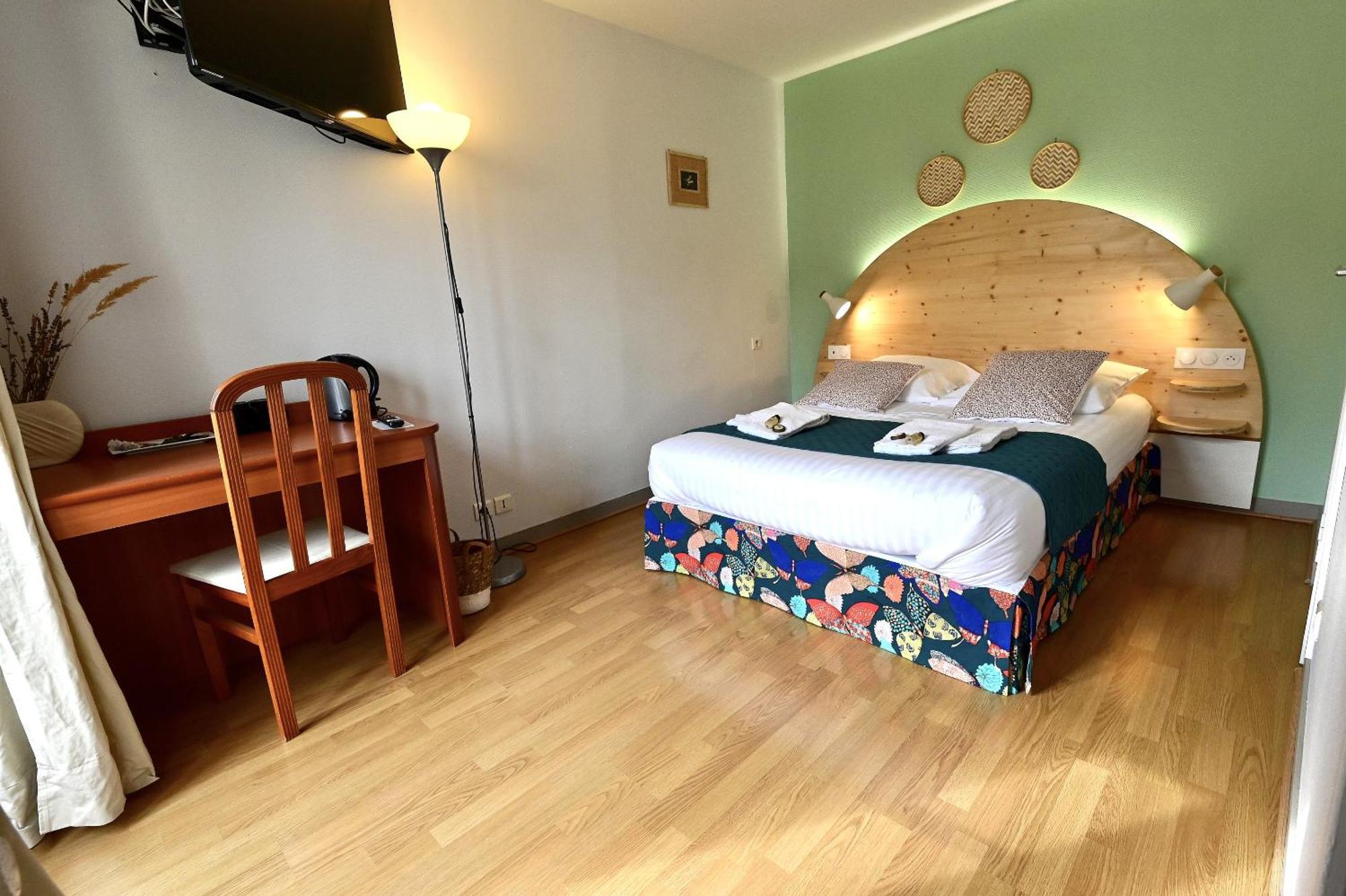 Hotel La Cuisine Des Lulus Montainville  Rom bilde