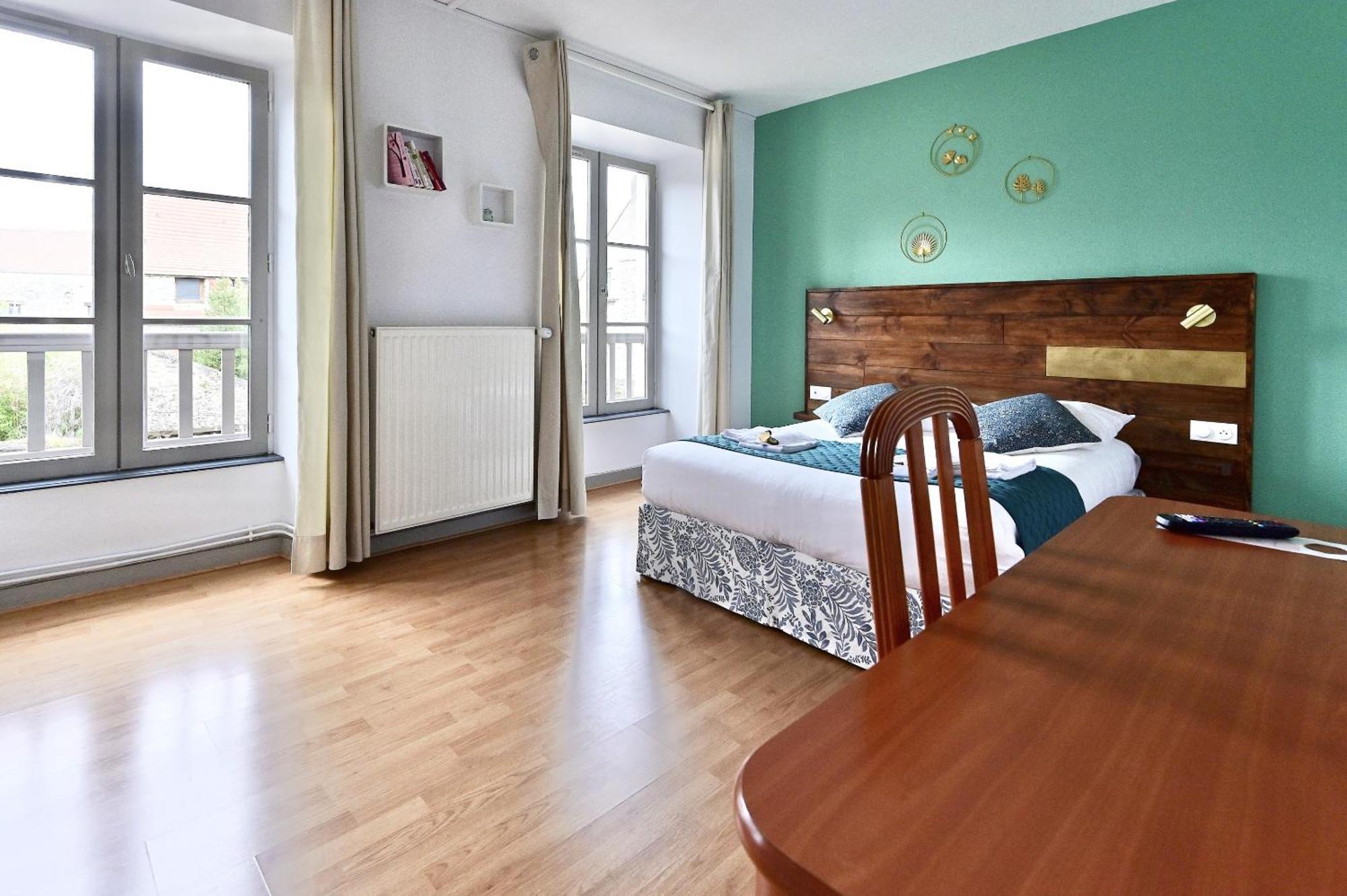 Hotel La Cuisine Des Lulus Montainville  Rom bilde