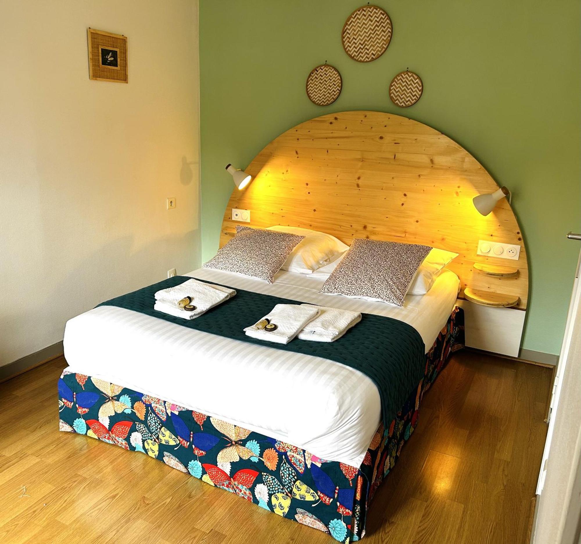 Hotel La Cuisine Des Lulus Montainville  Rom bilde